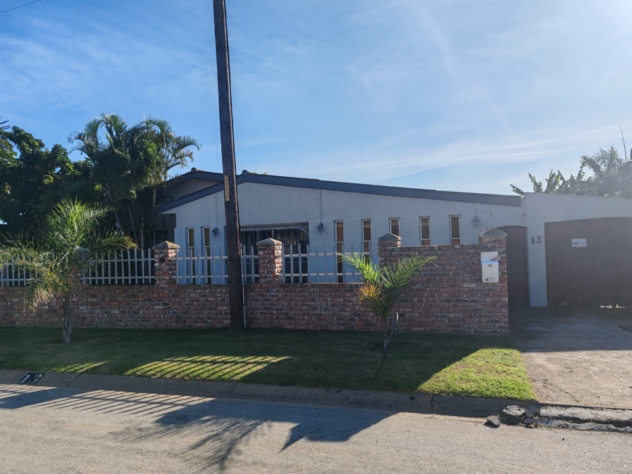 5 Bedroom Property for Sale in Retief Eastern Cape
